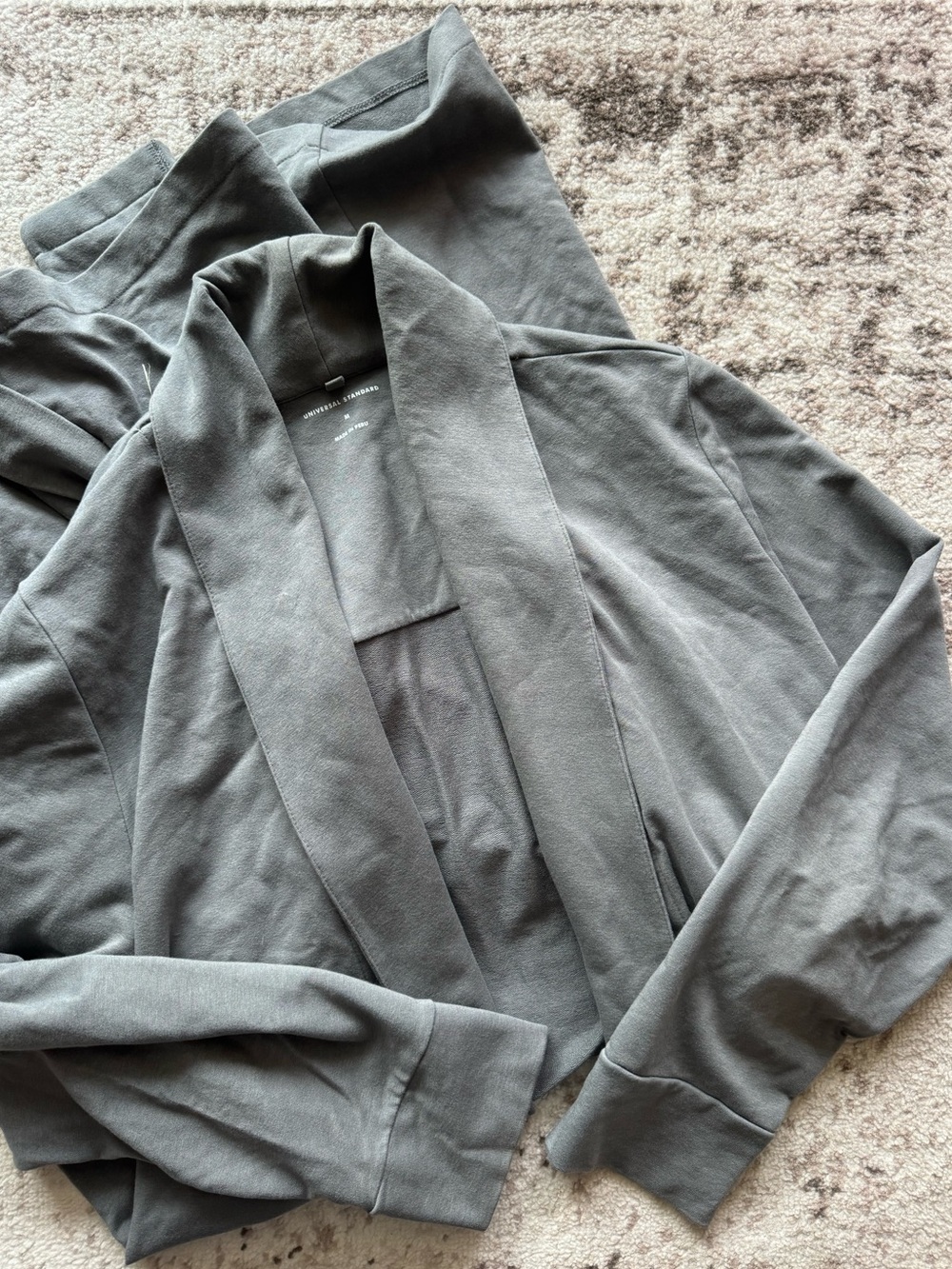 Universal Standard Robe - Picture 3 of 3